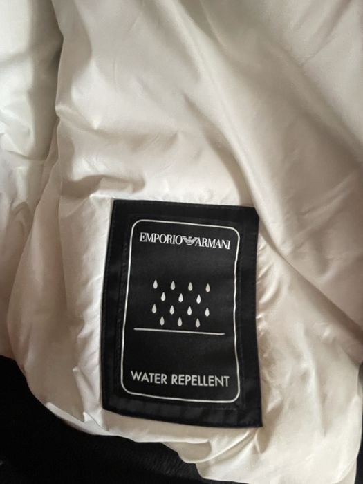 Оригинален бомбер Armani