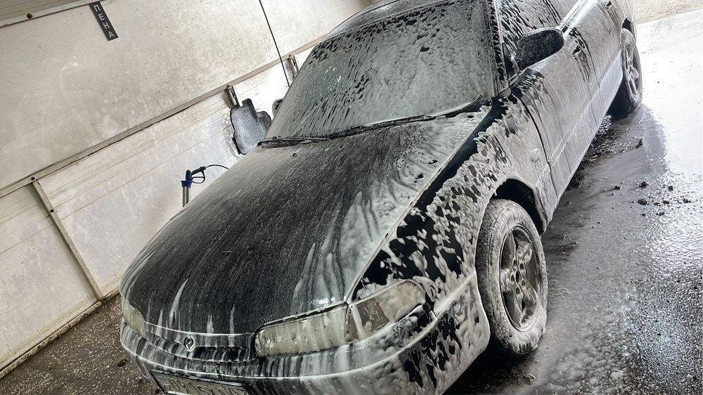 Продам Mazda 626 cronos