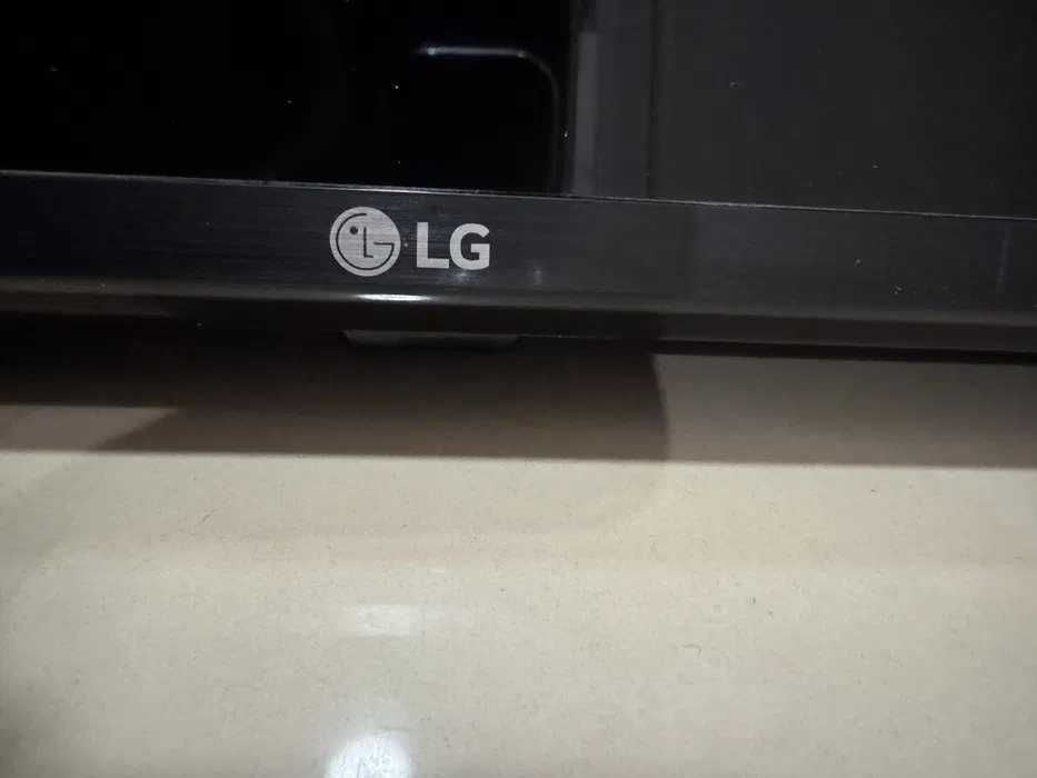 Vand SmarTV LG 43UK6400PLF  43UM7100PLB Variante Schimb