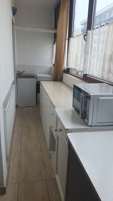 Închiriez apartament 2 cam