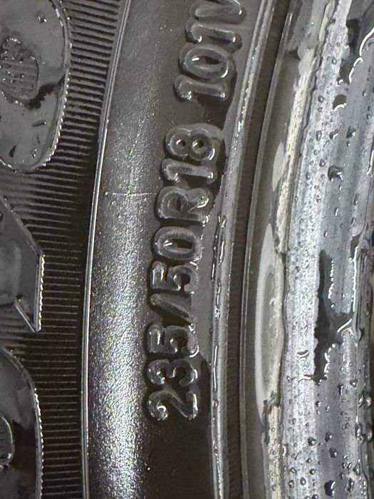 235/50/18 пара летние шины Toyo