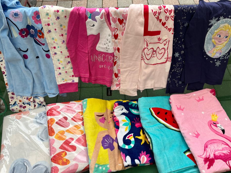 Постельное 1.5, полотенца , текстиль  для девочек