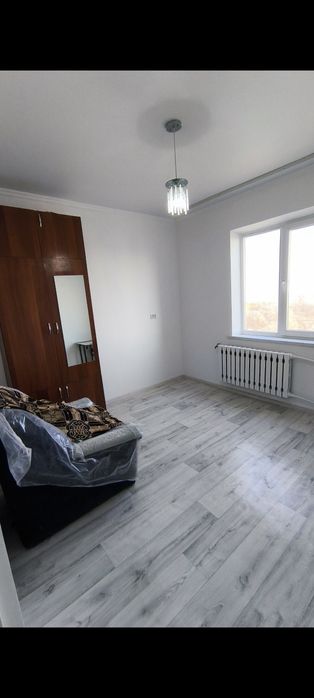 Продам квартиру 3-х комнатную