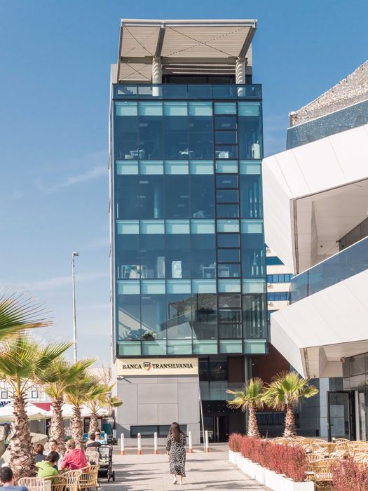 Spatiu de inchiriare - etaj 3 - Poarta 1