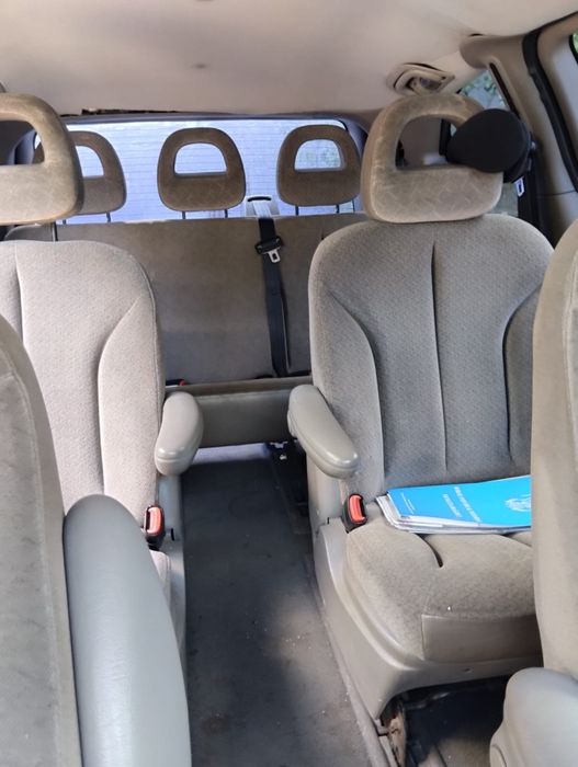Vând Chrysler Voyager 2002