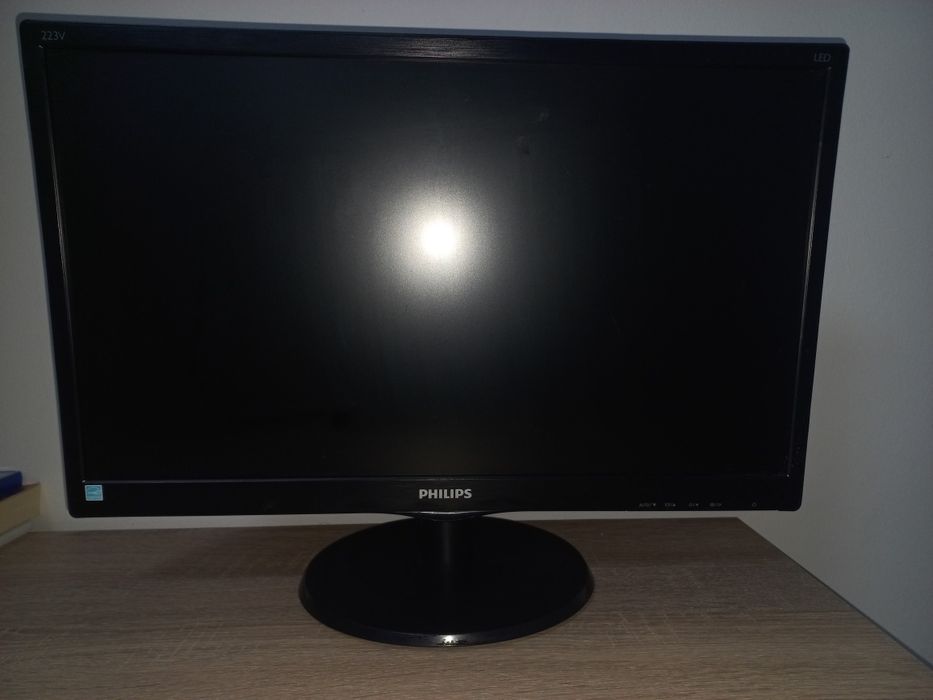 Монитор  Philips