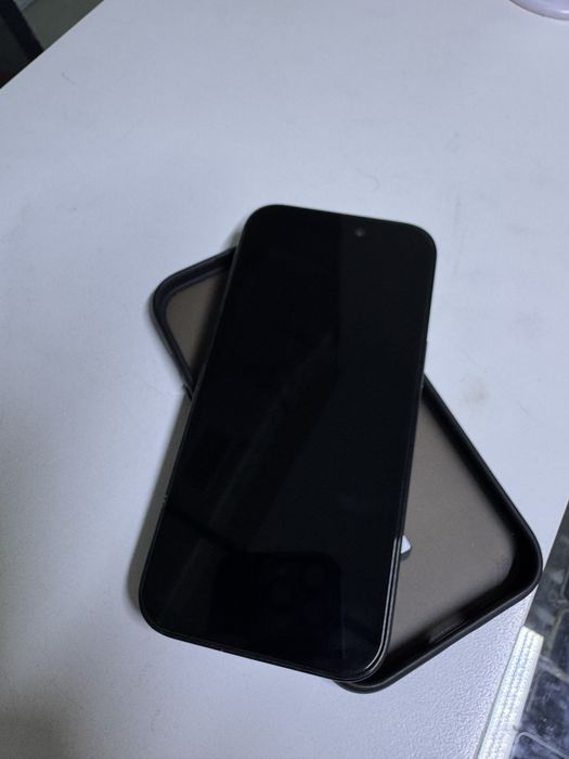 Iphone 15 черный 128 Г