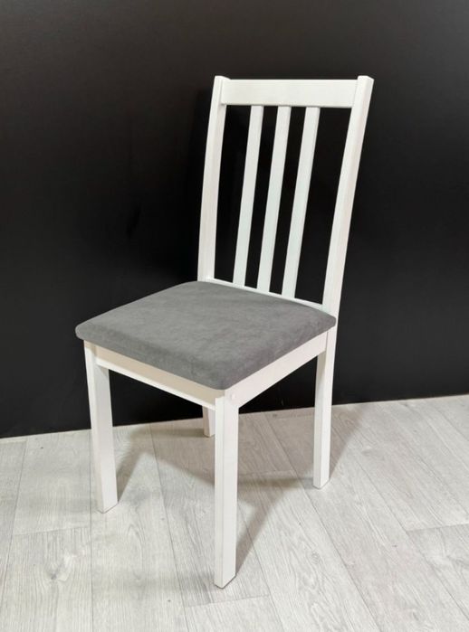 Кухыный стол стуля