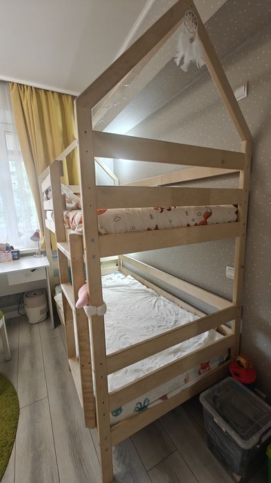 Продам детскую кровать