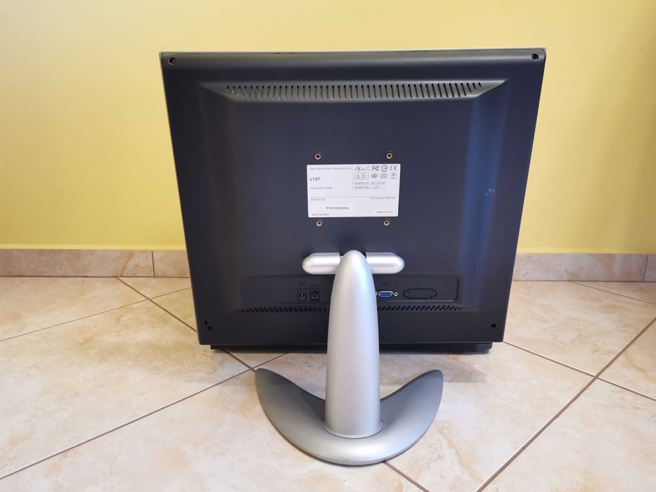 Компютърна конфигурация Prestigio