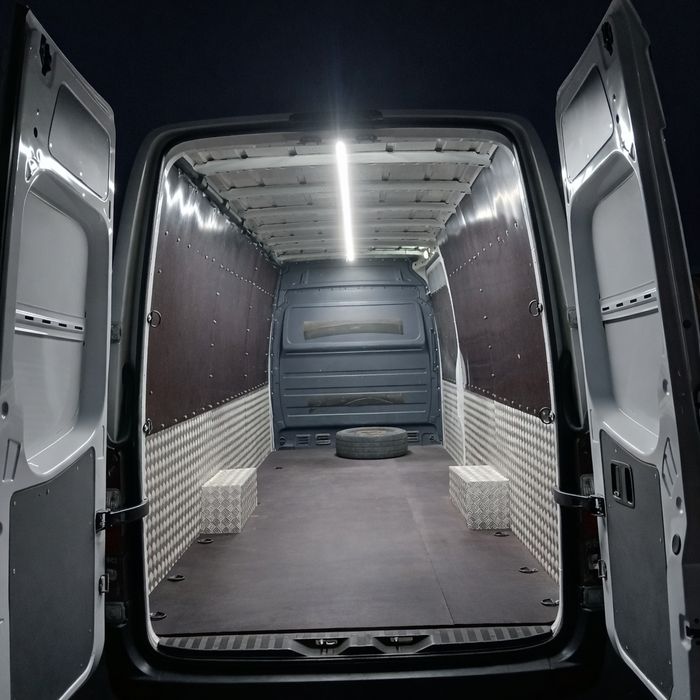 Transport marfa, mobila, mutari, materiale de constructii, etc