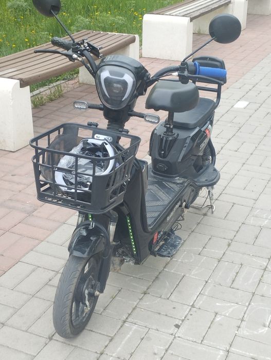 Продам Электроскутер SK8