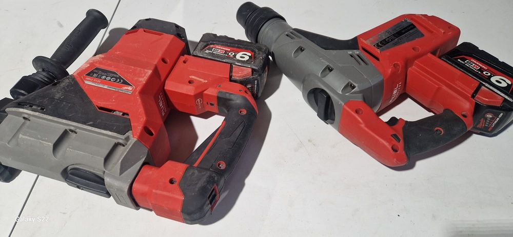Milwaukee rotopercutor pe acumulatori