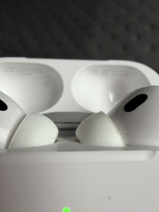 Слишалки airpods pro 2
