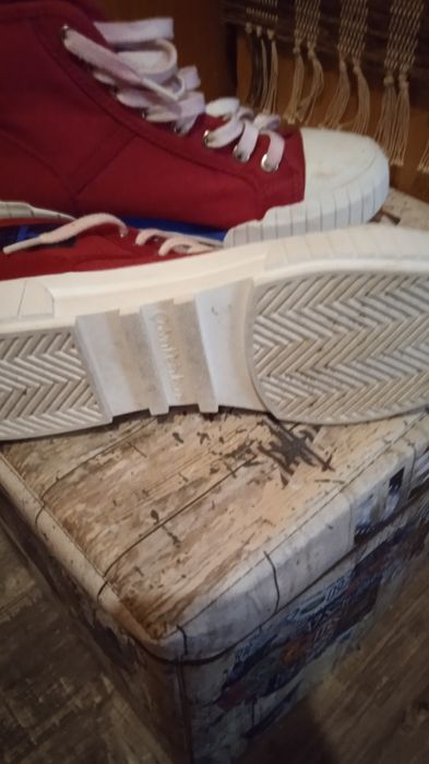 Кецове Calvin Klein 37н.