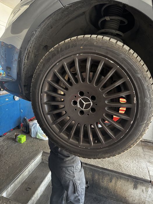 Оригинални джанти с гуми за Mercedes-Benz