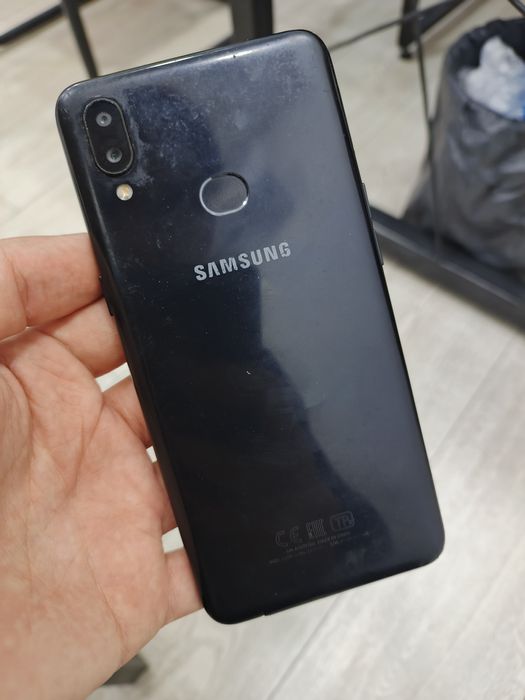 Samsung a10s android