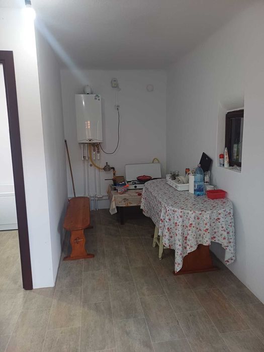 Casa 75 mp + teren 1000 mp, toate utilitatile- Lelesti, Gorj