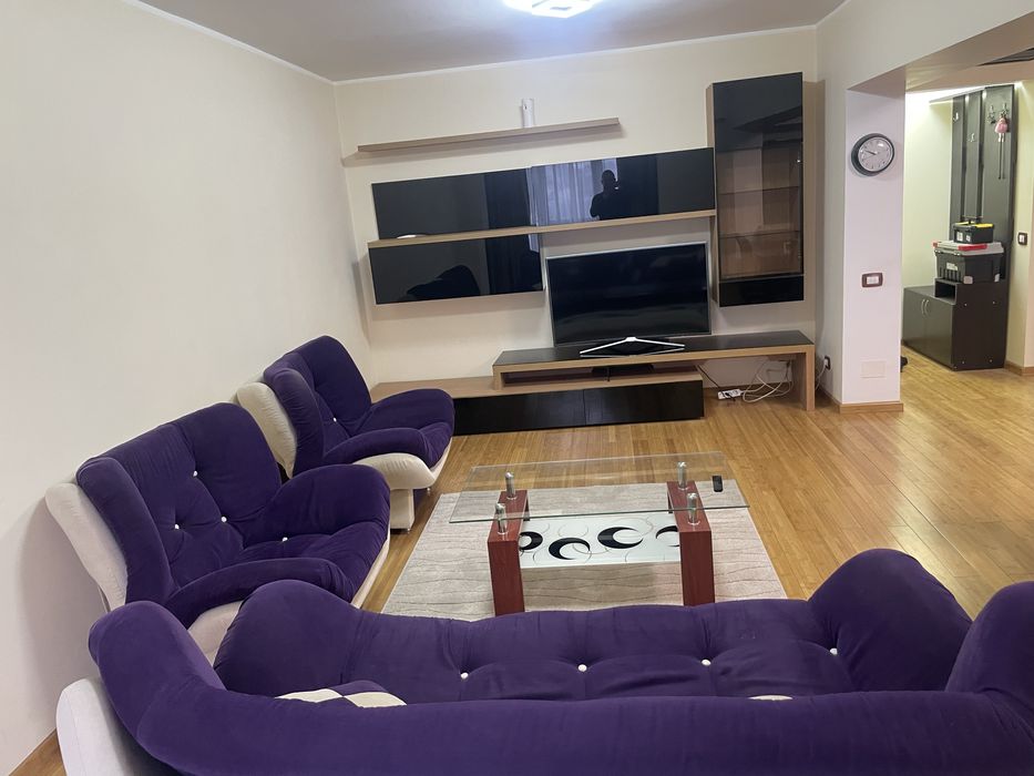 Apartament de inchiriat