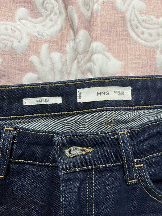 Продам Джинсы Mango