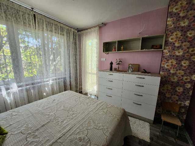 Дава се под наем Четиристаен апартамент в Търговище, Център - 108 кв.м за 484.5 € - Снимка #4