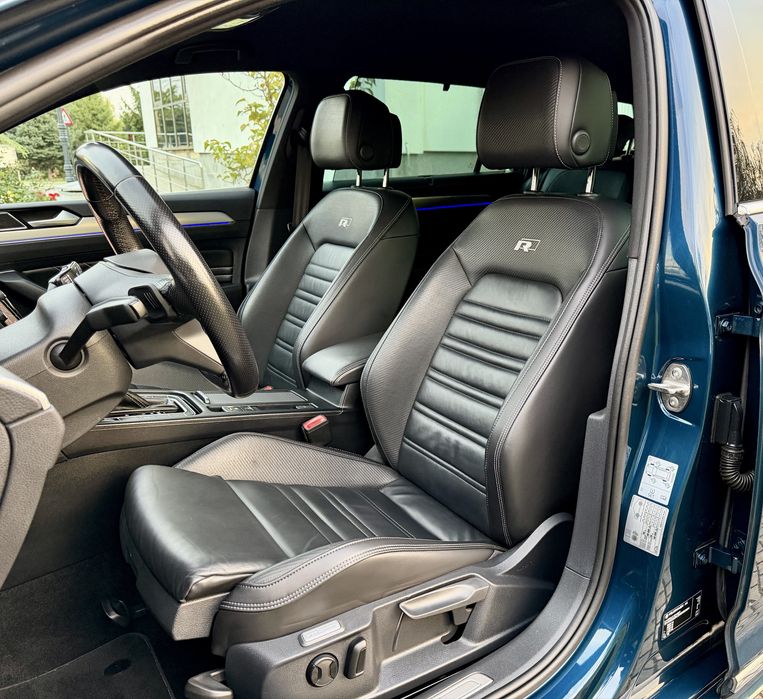 Vw Passat B 8.5 Facelift - R Line - 2021 - 2.0 TDI - 150 Cp - 168.800 Km - Istoric la Zi - IQ LIGHT - AquaMarin Blue Ultra Merallic
