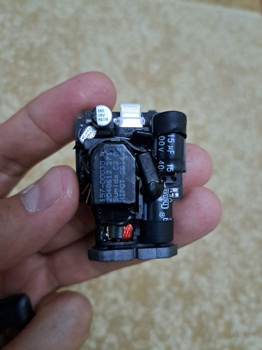 Айфон адаптер 20w