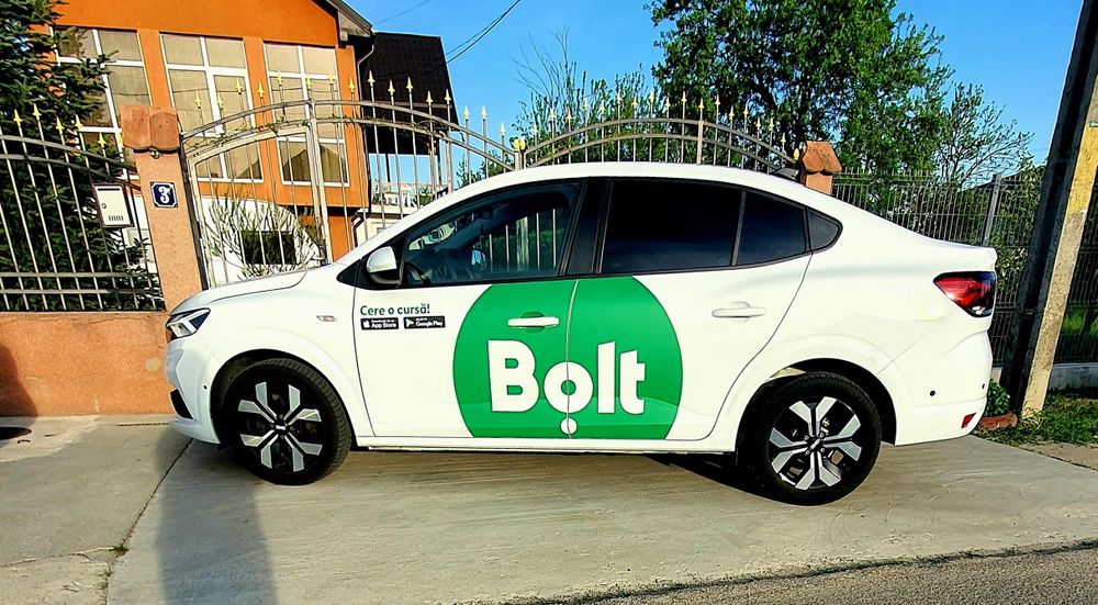 Vând Dacia Logan Journey+Eco-G MT6- 2024-BENZINA+GPLL