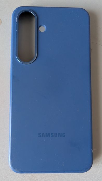 Huse Galaxy S25 in stare buna