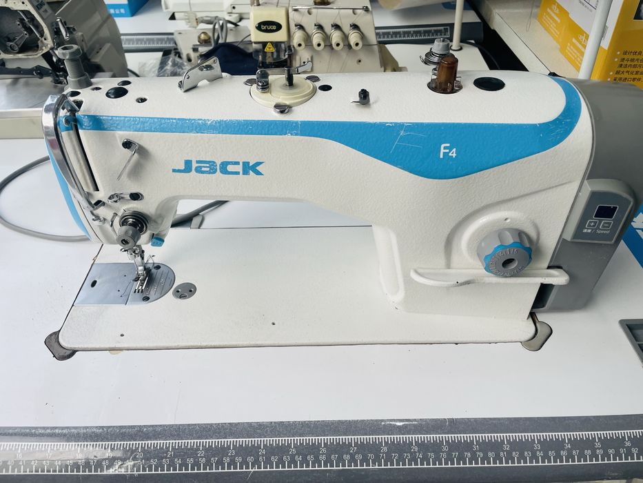 Jack bayu dicon xar xil turdagi moshinkalar mavjud