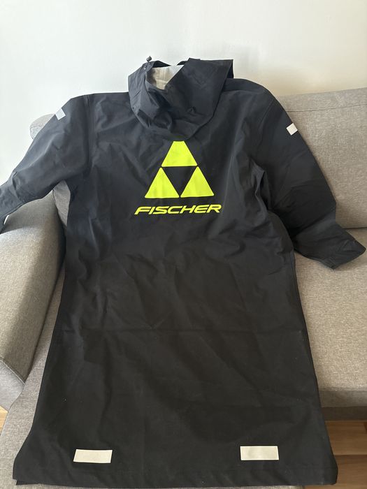 Дъждобран FISCHER!За всякакви моменти в зимни услувия в планина!