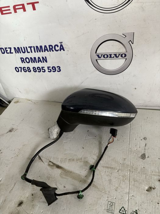 Oglinda partea stanga Volkswagen passat B8