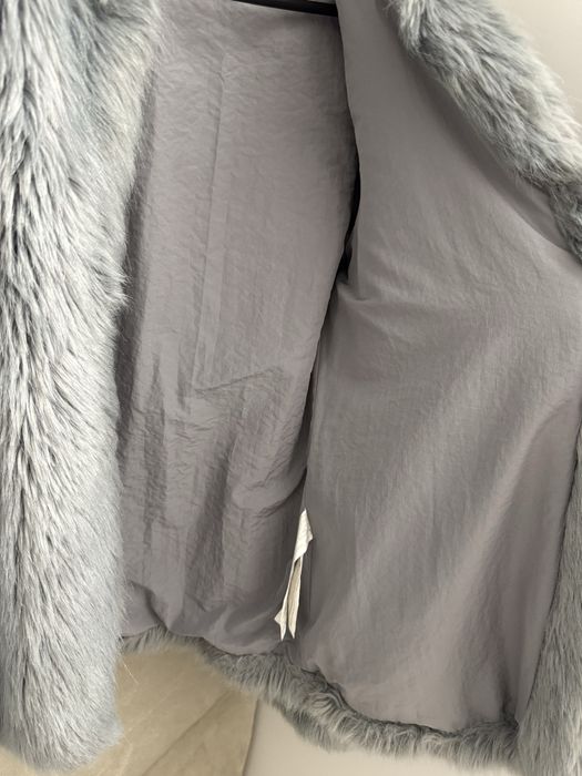Дамско пухено палто Bershka