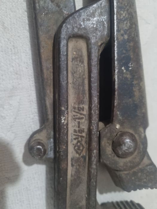 СССР даврида ишлаб чикарилган газавой клуч 50 размергача тушади