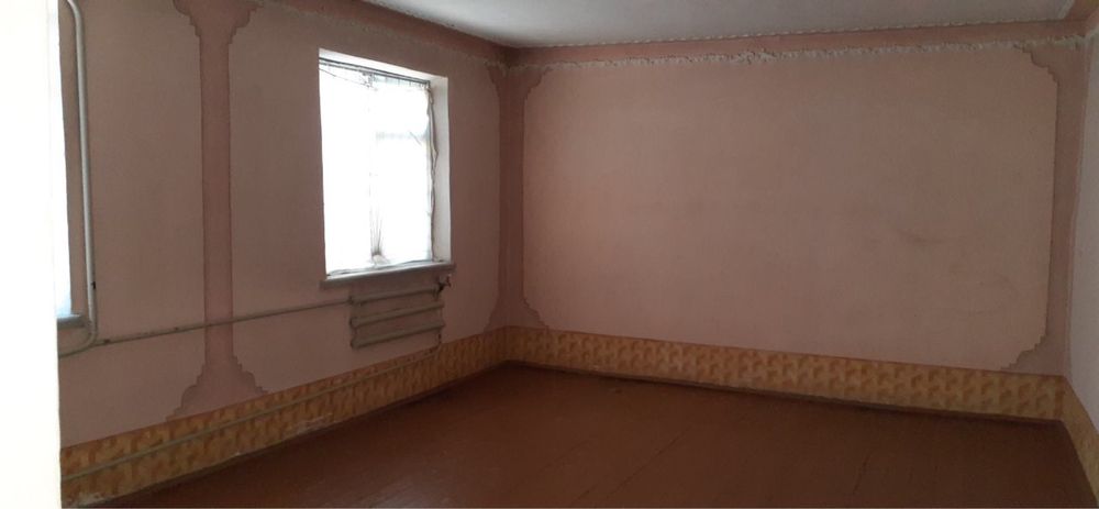 Сотилади ховли уй 12 сотих ери, 10 хона