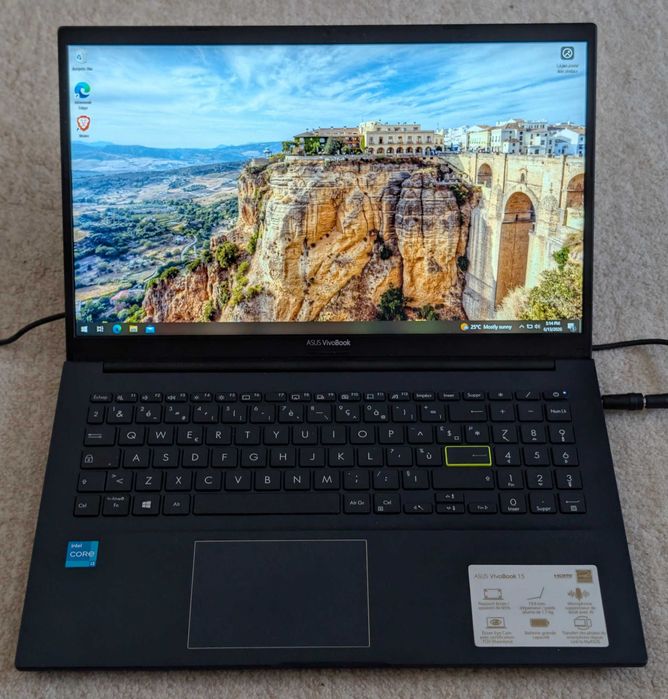 Asus Vivobook 15 cu intel i3 1115G4 Gen 11, Display Full HD IPS, 8 GB DDR4, SSD 256 GB