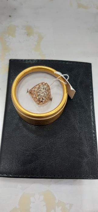 Продам золотое кольцо