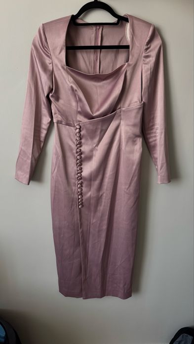 Продам платье( сшито на заказ)