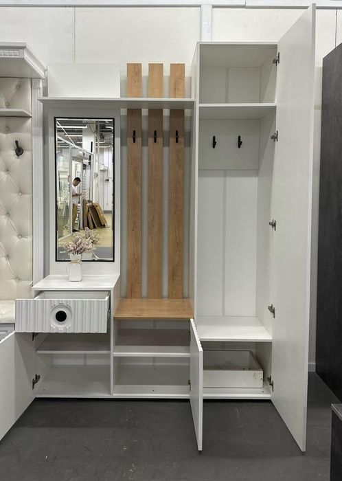 Продам шкаф МДФ Россия