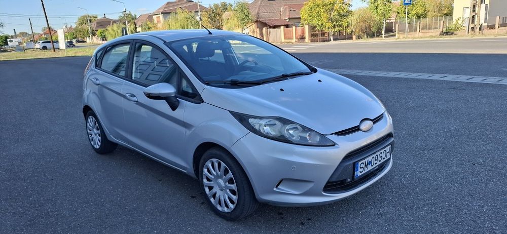 FORD Fiesta 2010 — imagine 2