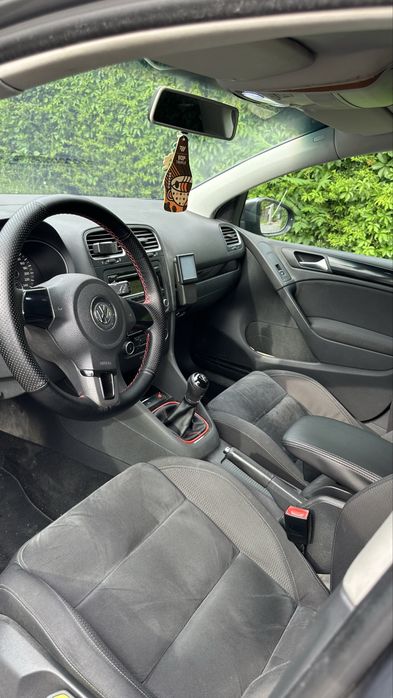 Golf 6, 122 cp, Euro 5, Benzina, Proprietar, Senzori parcare fata-spate, cauciucuri vara + iarna