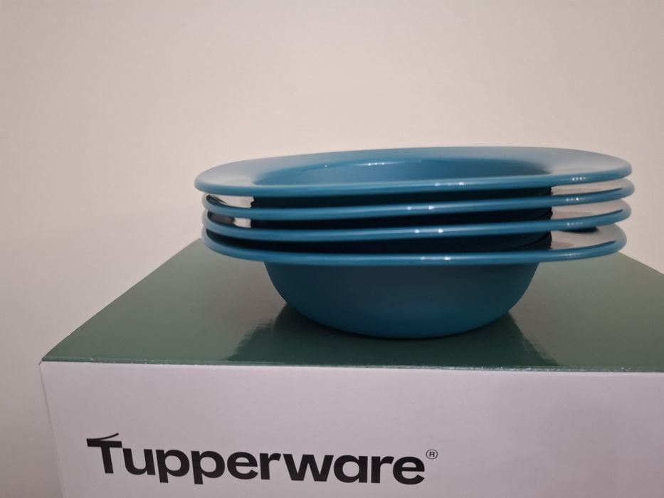 Тарелки набор 4шт tupperware
