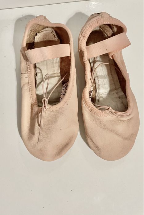 Цвички/ туфли за балет/гимнастика