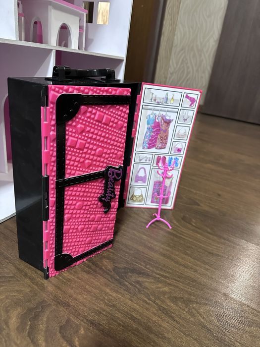 Гардероб для барби