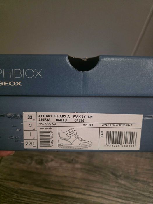 Детски обувки Geox номер 33