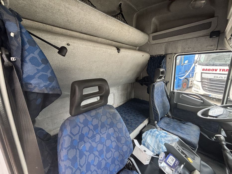 IVECO EUROCARGO 2 легла 2 места + нови предни гуми и хубави задни