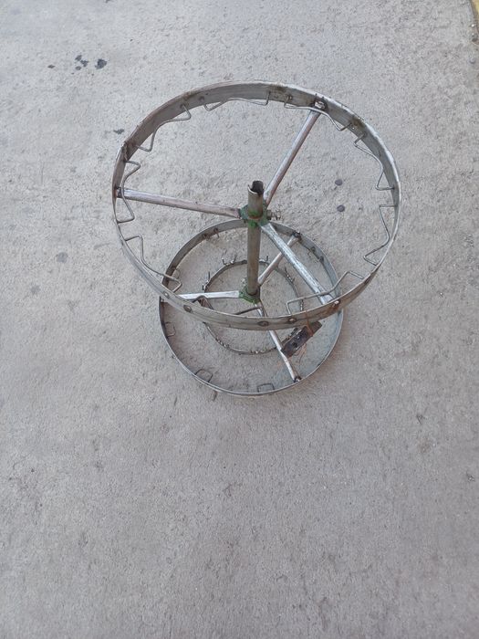 Центрофуга за мед