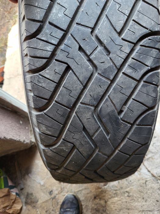 275х70х16 покрышка 1шт