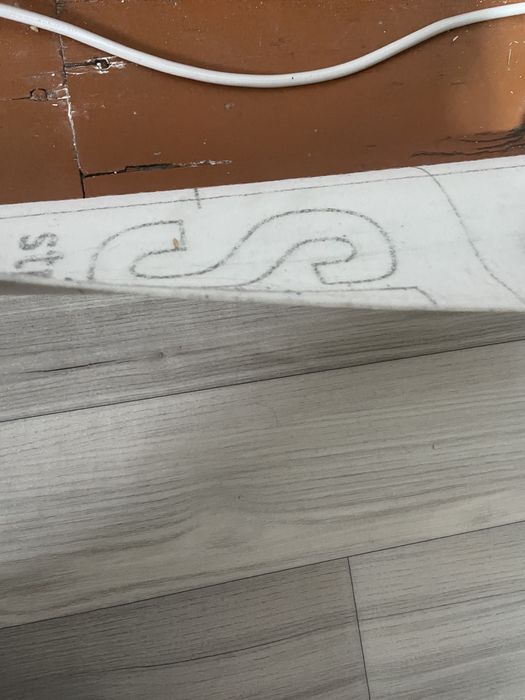 срочно продам линоулим