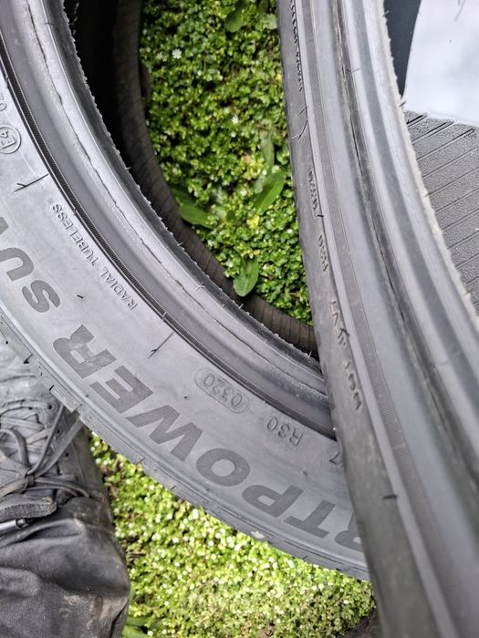 Vand 2 anvelope 275 40 21 tristar bune de vara dot 2020